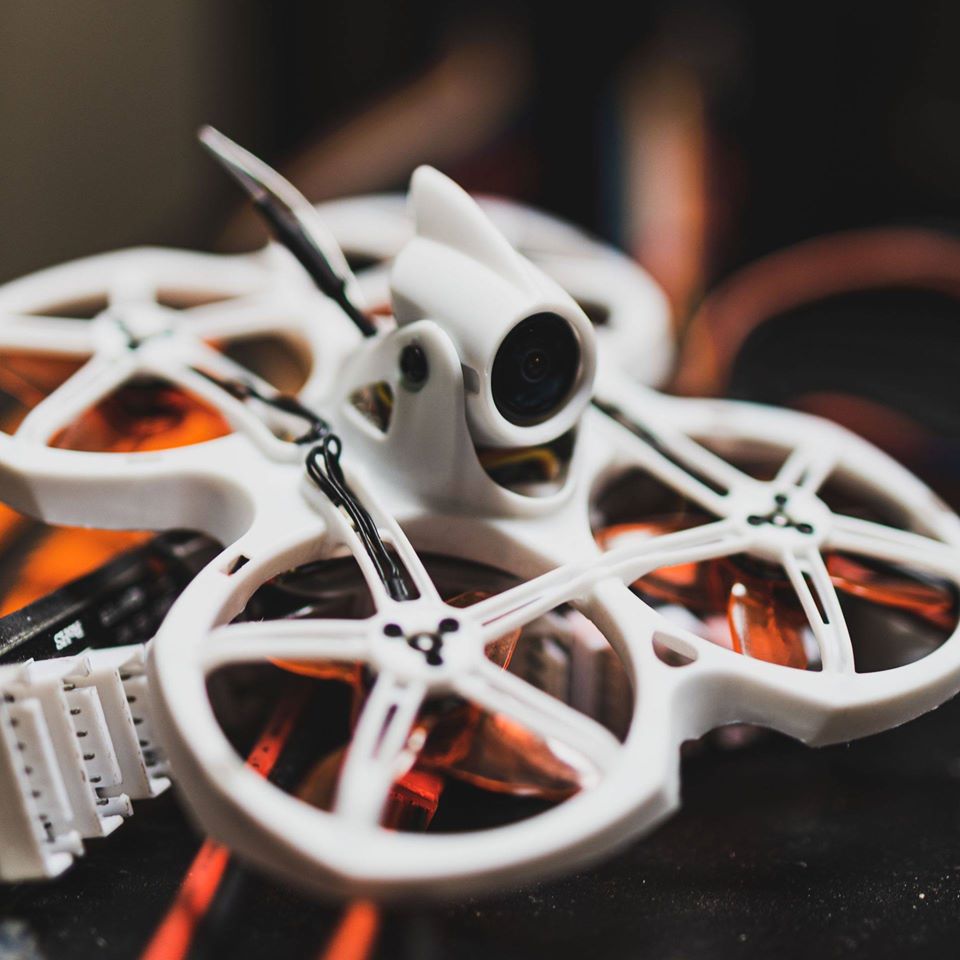 Emax Tinyhawk II 2 RTF FPV Rac - Drone Power Bank incelemesi ve fiyatı